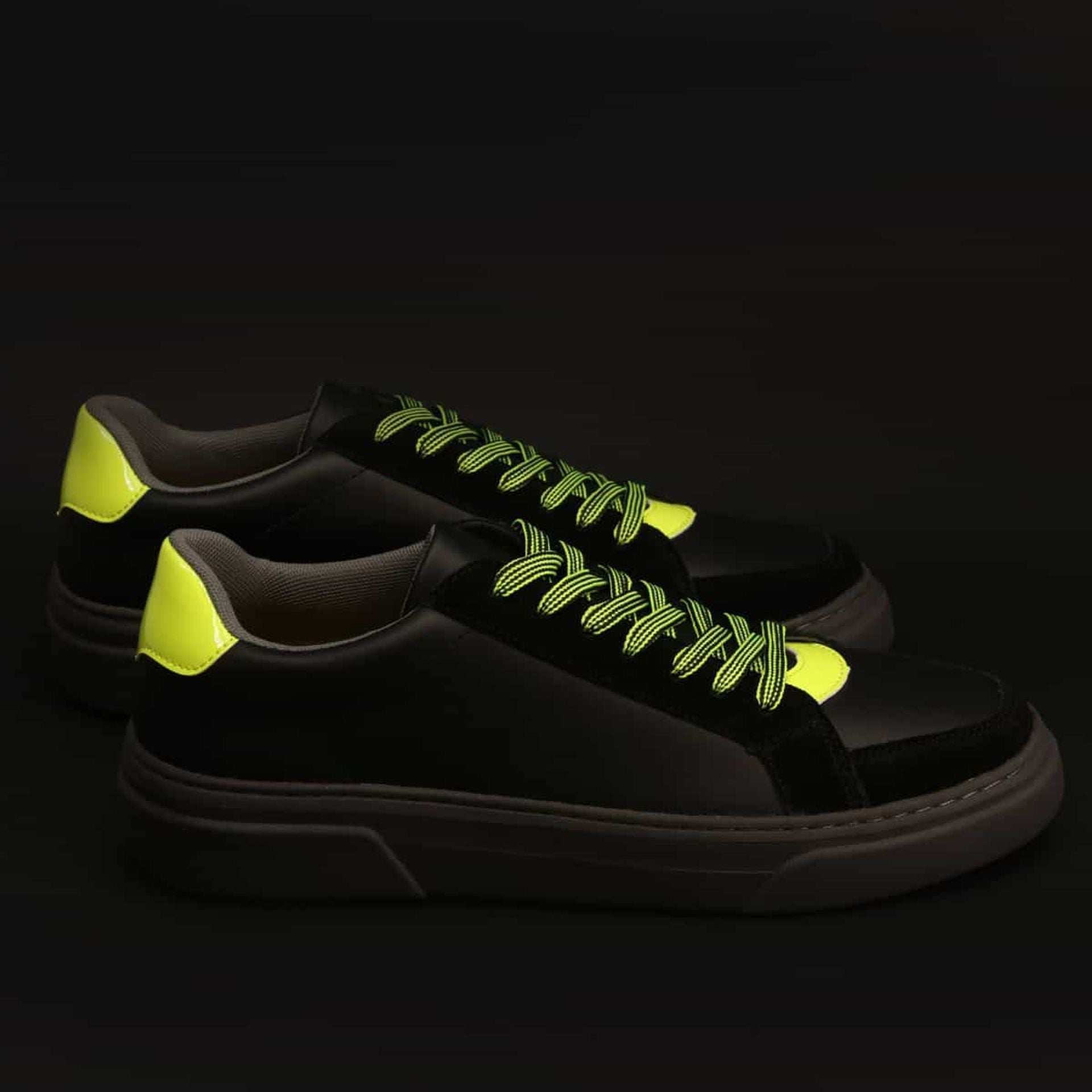 Duca Sneakers